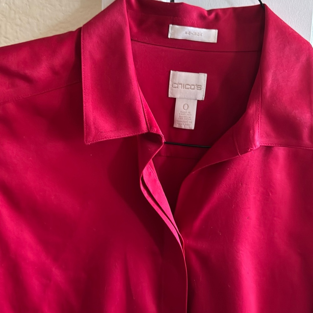 New without tags Chicos red long sleeve no iron shirt